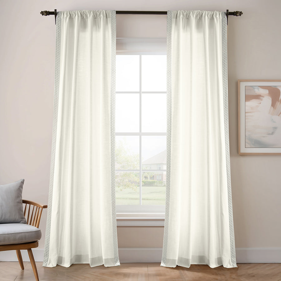 Scalloped White Bordered Modern Hampton Textured Cotton Light Filtering Curtain