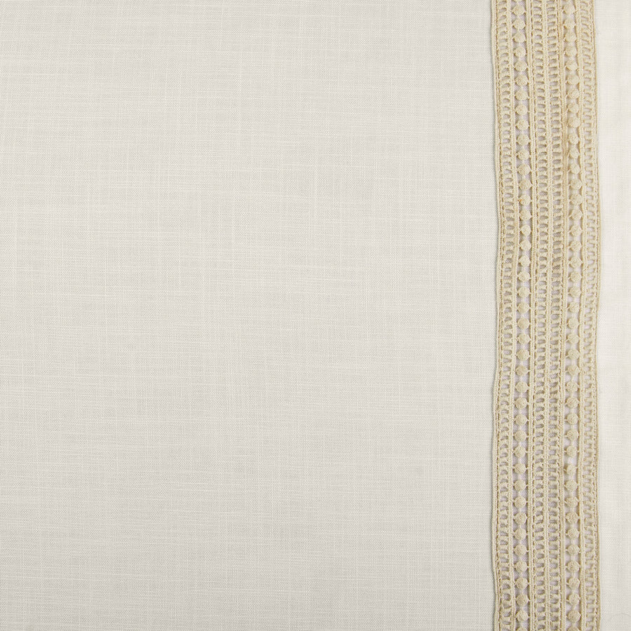 Ridge Lattice White Bordered Modern Hampton Textured Cotton Swatch